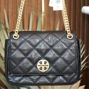TORY BURCH WILA MEDIUM  Black Diamond Quilted With Gold Hardware Cross Body